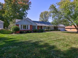 1126 18th St, West Des Moines, IA 50265
