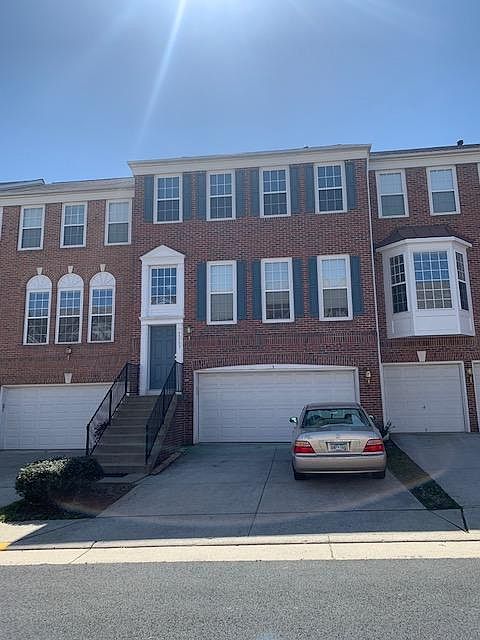 1st image of 45793 Mountain Pine Sq