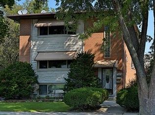 1612 Tanglewood Ave APT 1, Hanover Park, IL 60133