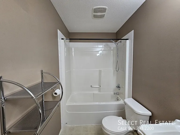 36220 Shadbolt Ave — Photo 27