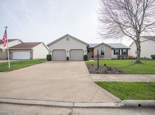 316 Creekside Rd SE, New Philadelphia, OH 44663