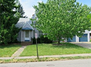 9303 Bohning Dr, Garfield Heights, OH 44125