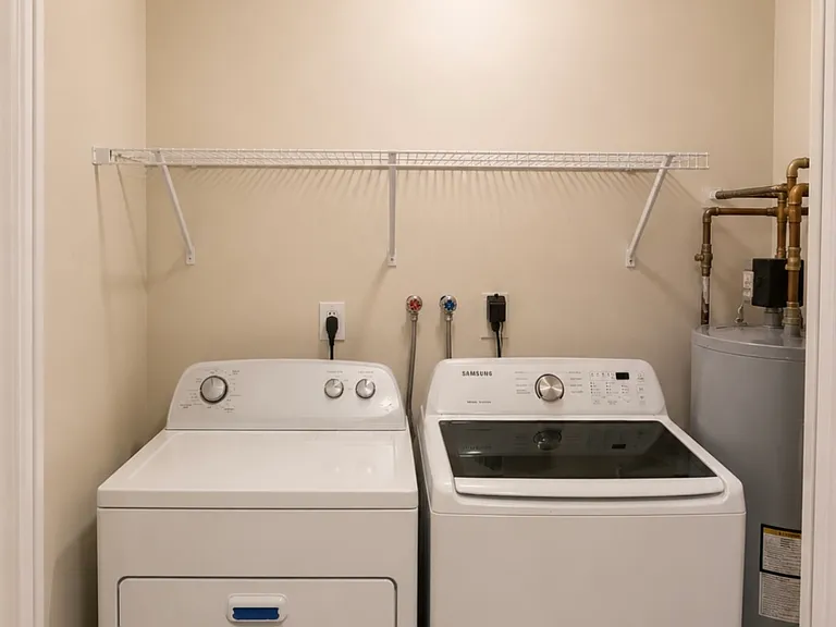 8 Rose Ln #24-19 — Photo 14