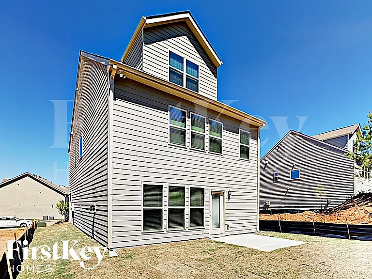 3204 Baylor Cir — Photo 15