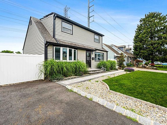 4th image of 23 Longfield Rd