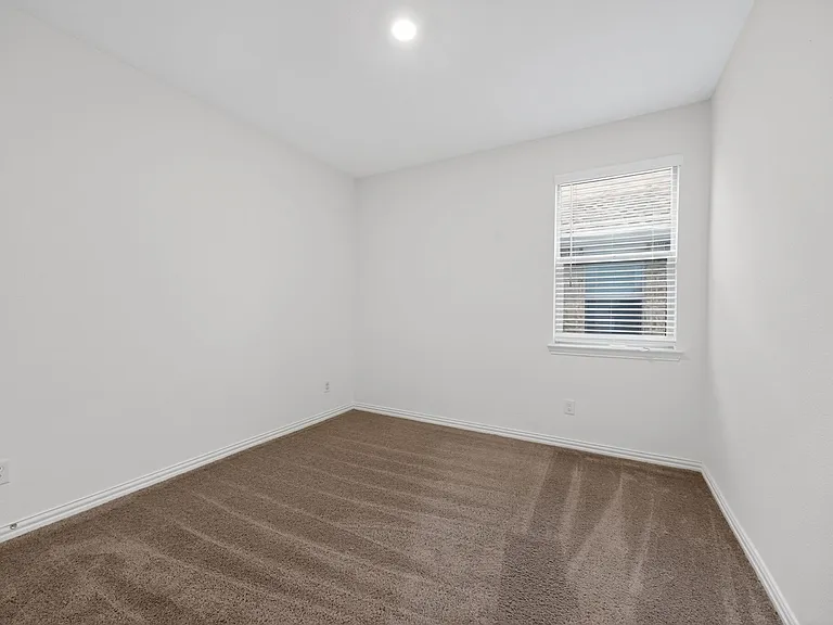 3308 Goose Ln — Photo 13