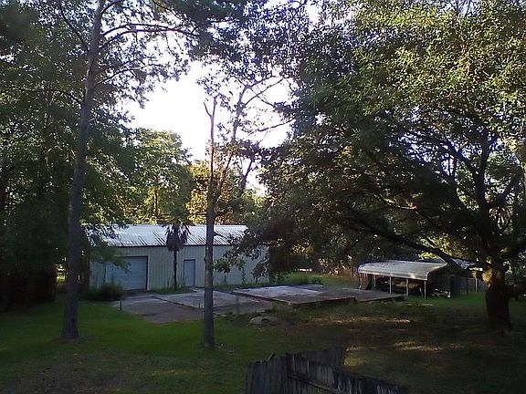 XL Metal garage 30x50