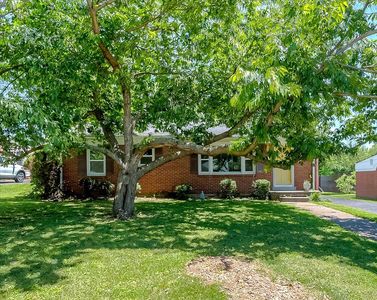 1766 Yorktown Rd, Lexington, KY, 40504