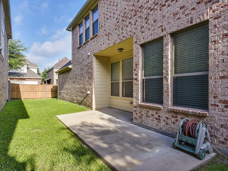 1707 Coronado St — Photo 21