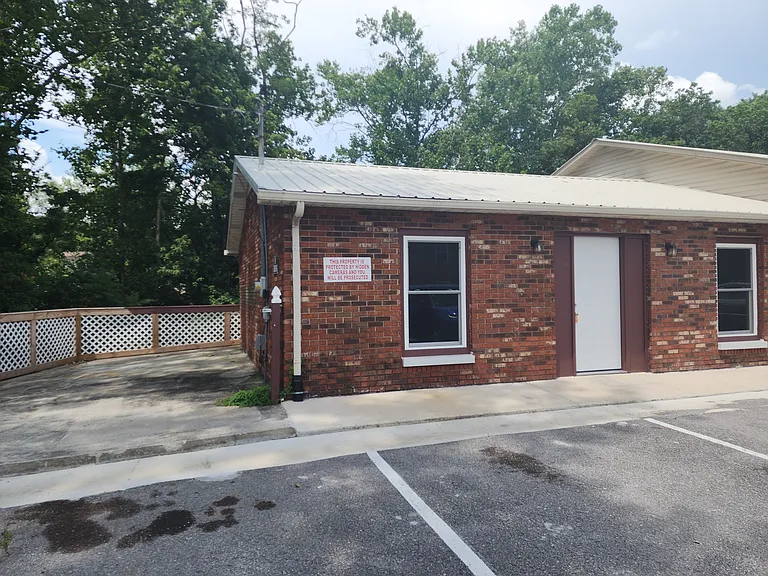 1501 Autumn Ave — Photo 9