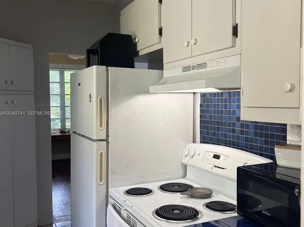 1210 Aguila Ave, Miami, FL 33134