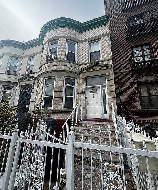 1st image of 338 E 22nd St
