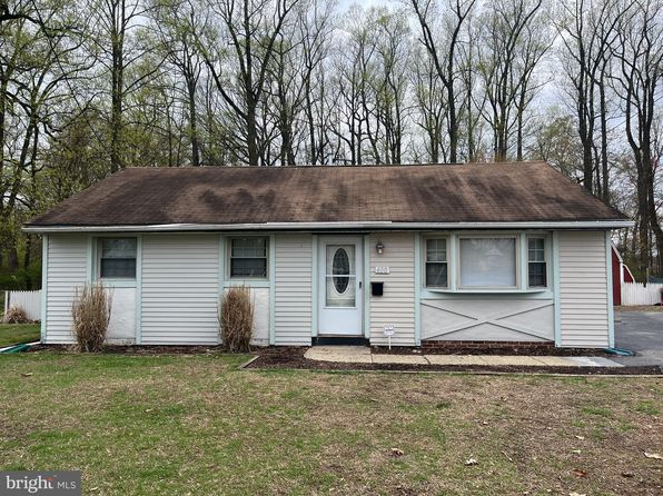 400 Braun Ct, Deptford, NJ 08096