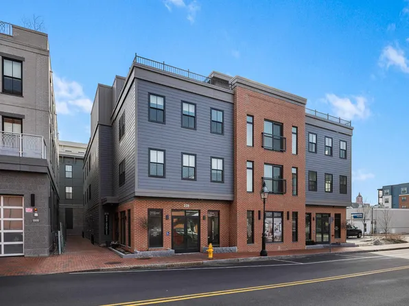238 Deer Street #305, Portsmouth, NH 03801