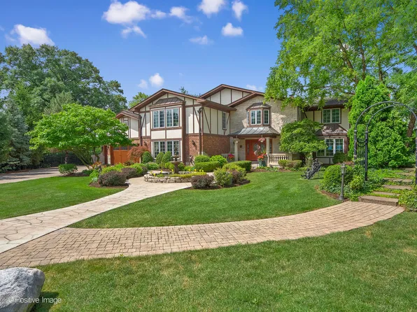 6 Swaps Ct, Oak Brook, IL 60523