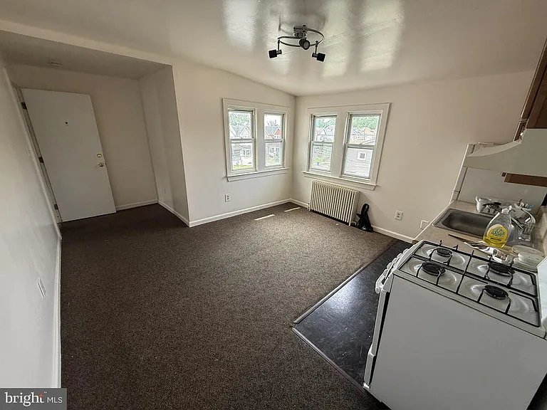 919 12th Ave #3B — Photo 9