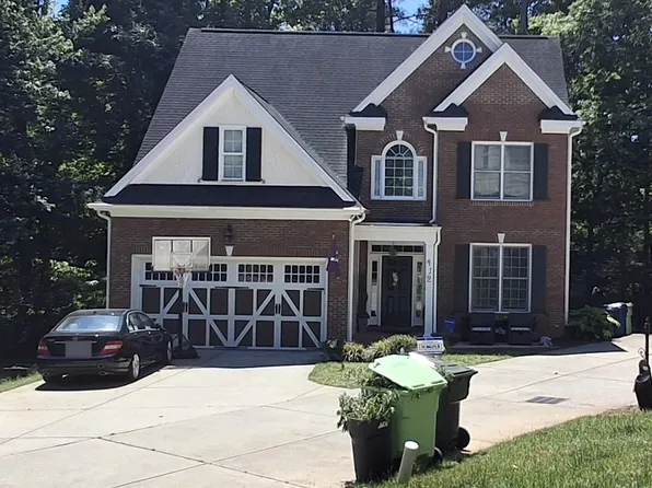 412 Thyme Pl, Raleigh, NC 27609