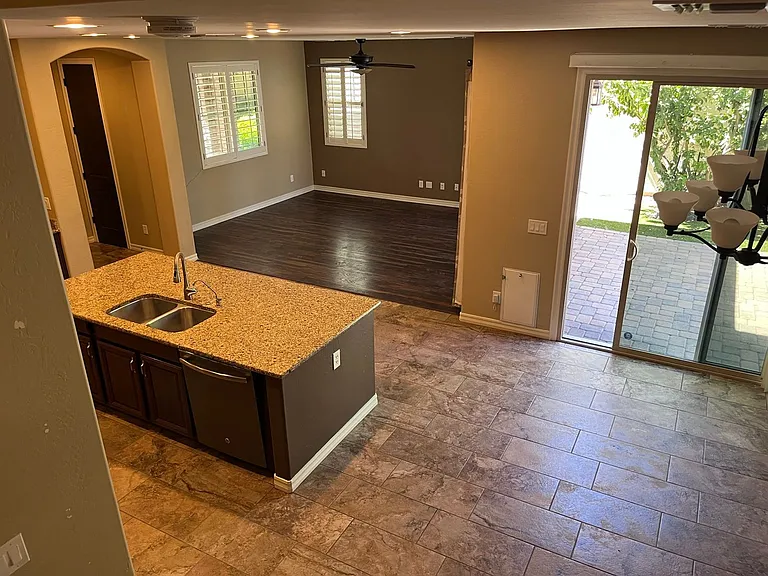 1046 S Annie Ln — Photo 25