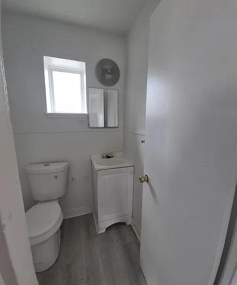 417 Eleanor Ave #4 — Photo 13