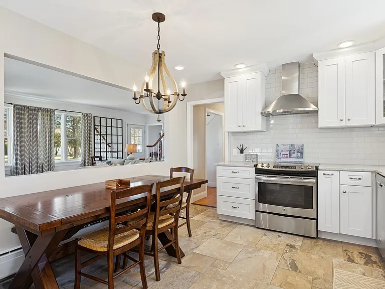 1110 Gillette Dr — Photo 17