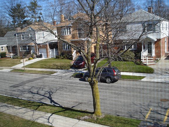 Easy street parking