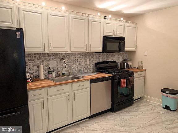 4th image of 4515 Willard Ave APT 915