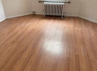 8718 95th St FLOOR 2, Woodhaven, NY 11421