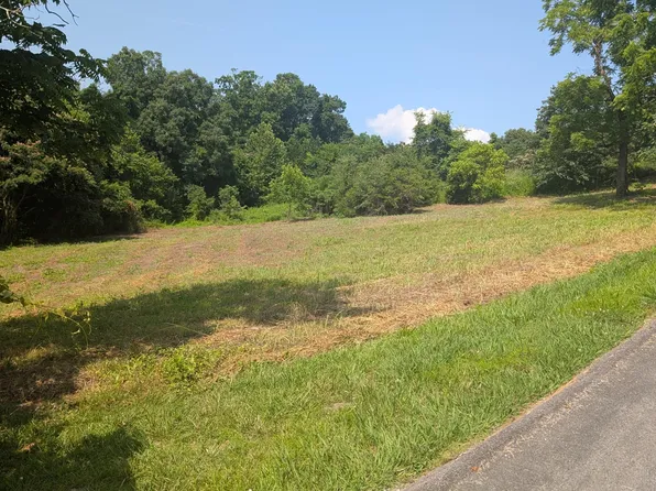 64 Whispering Ct, Bean Station, TN 37708