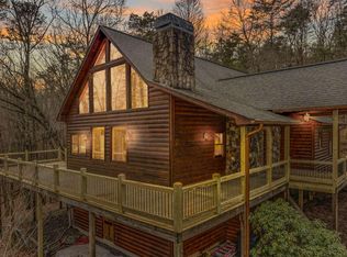 180 Mountain Hideaway Trl, Blue Ridge, GA 30513