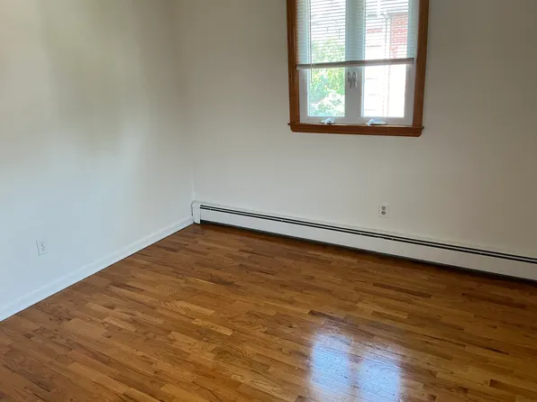 2449 1st Street image 7 of 22