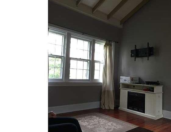 5th image of 1600 Mount Salem Ln