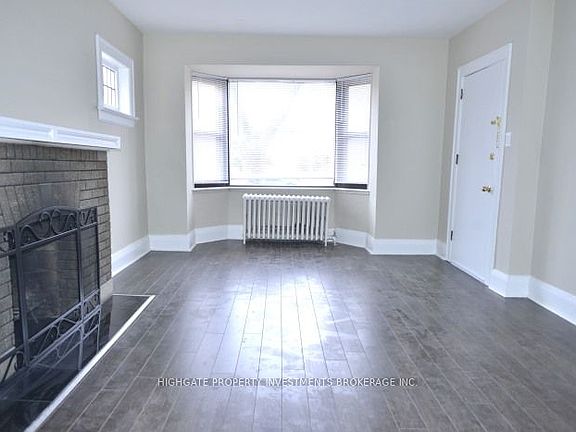 3rd image of 155 Highbourne Rd #1
