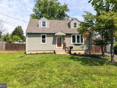 552 Continental Rd, Hatboro, PA, 19040