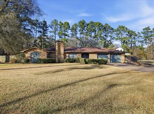 1025 Strickland St, Vidor, TX 77662