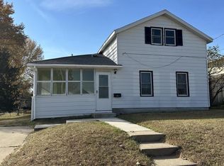 417 S Union St, Mauston, WI 53948