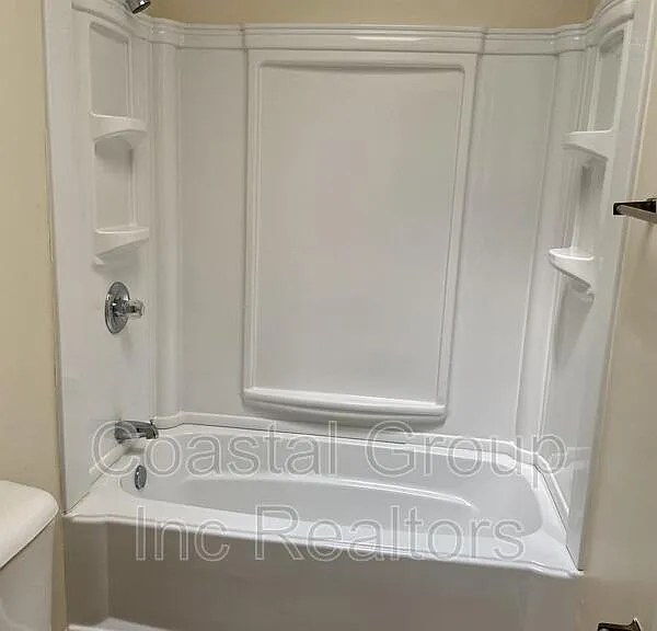 910 Jay Are Ct — Photo 15