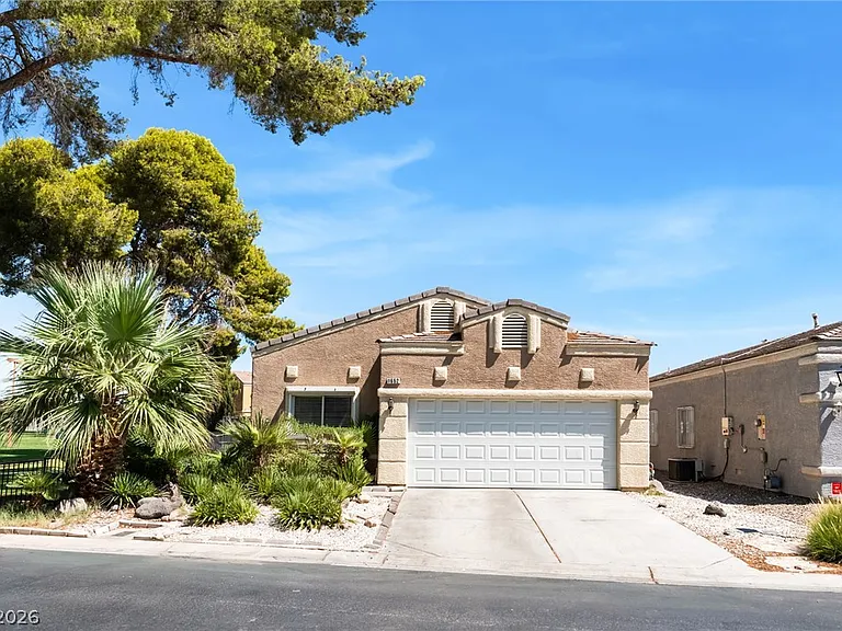 1652 Wendell Williams Ave — Photo 2