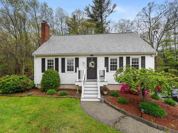 19 Ash Street Extension, Derry, NH 03038