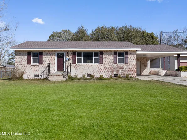 34 37th St, Gulfport, MS 39507