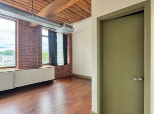 146 Court 204, Brockton, MA 02302