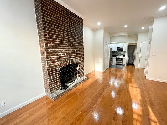 Rented by Highline Residential | media 6