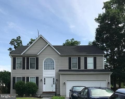 1st image of 121 Appomattox Dr