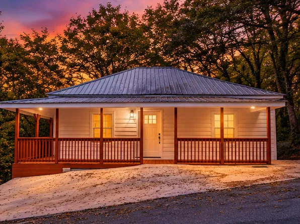 23 Fortune St, La Fayette, GA 30728