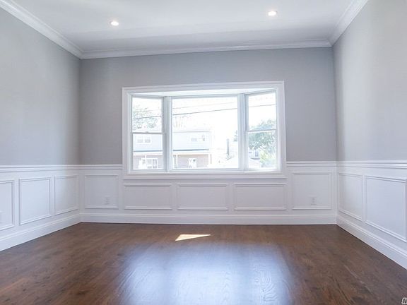 2nd image of 646 Sherman Ave