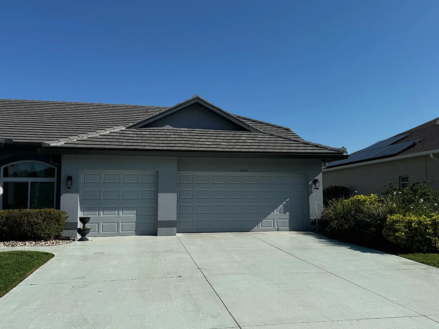 4 bed, 2433 sqft, $5,000 — Photo 3