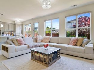 213 Outlook Heights Ct, Pacifica, CA 94044