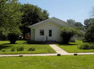206 E Stebbins St, Callaway, NE 68825