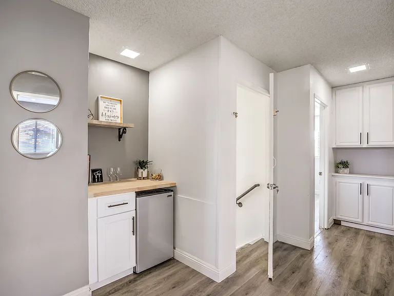 6581 Shelter Ln — Photo 17