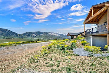 Stunning mountain views.