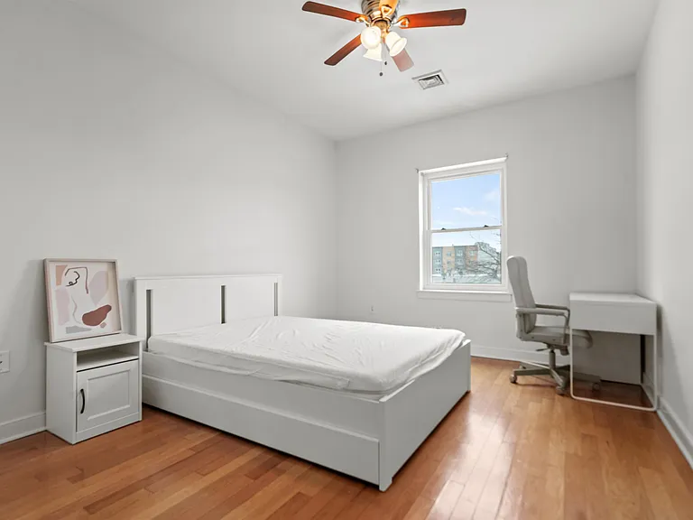 172 Culver Ave #407 — Photo 13